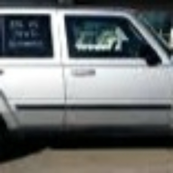 4 Factory Installed Rims-2006 Jeep Commander - Picture 2 of 6